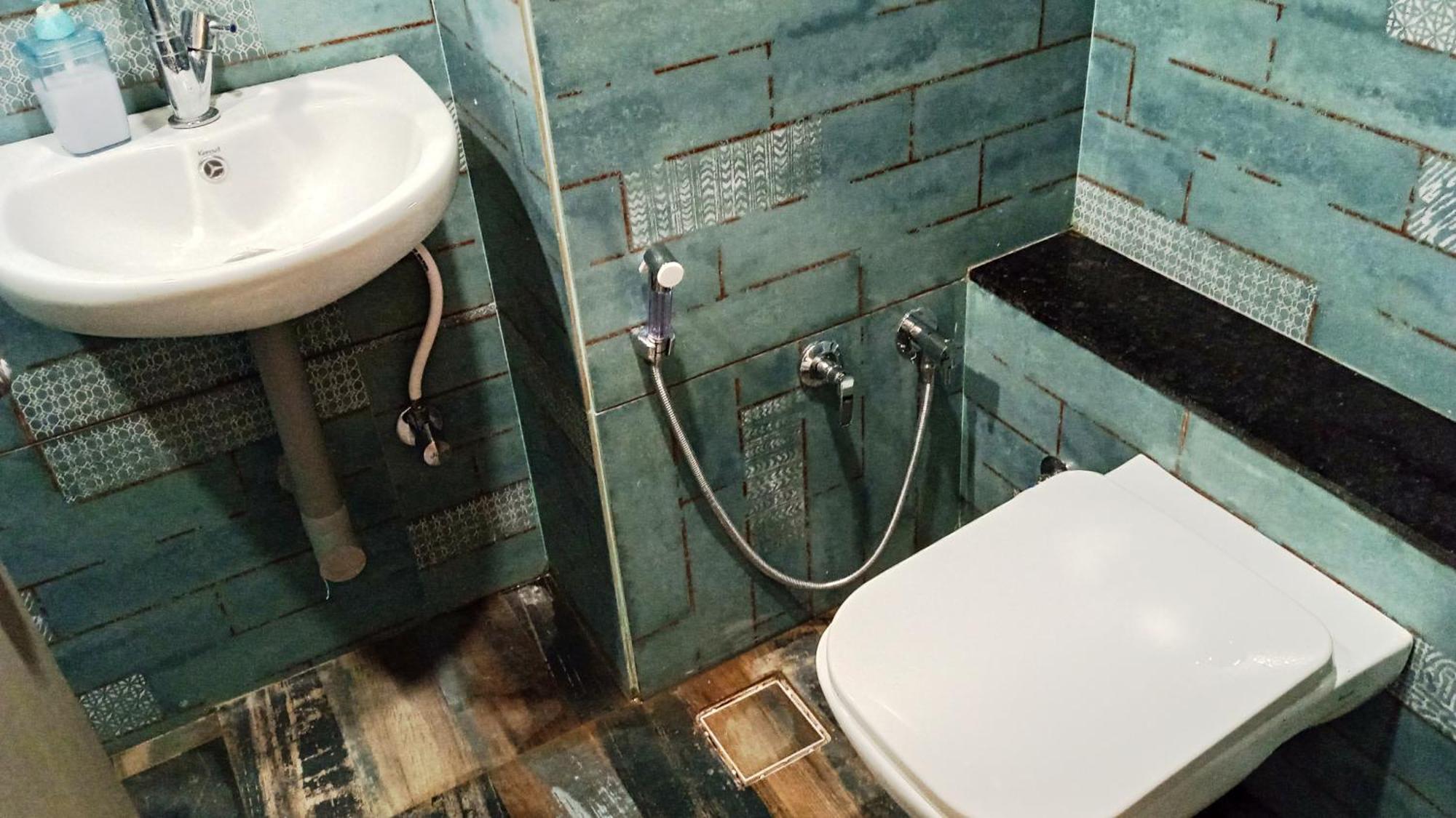 Hotel Ramniwas Jālgaon Kültér fotó