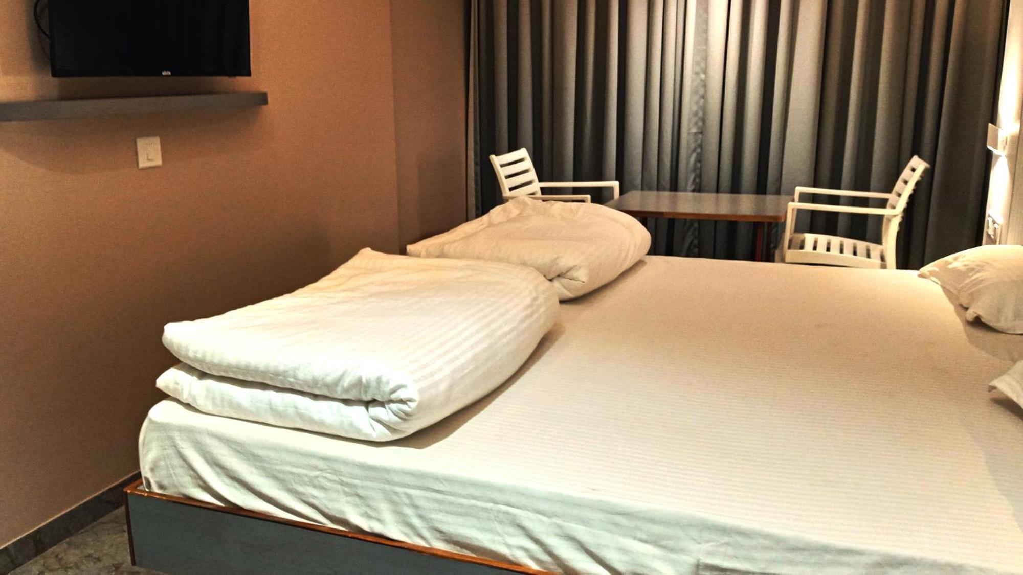 Hotel Ramniwas Jālgaon Kültér fotó