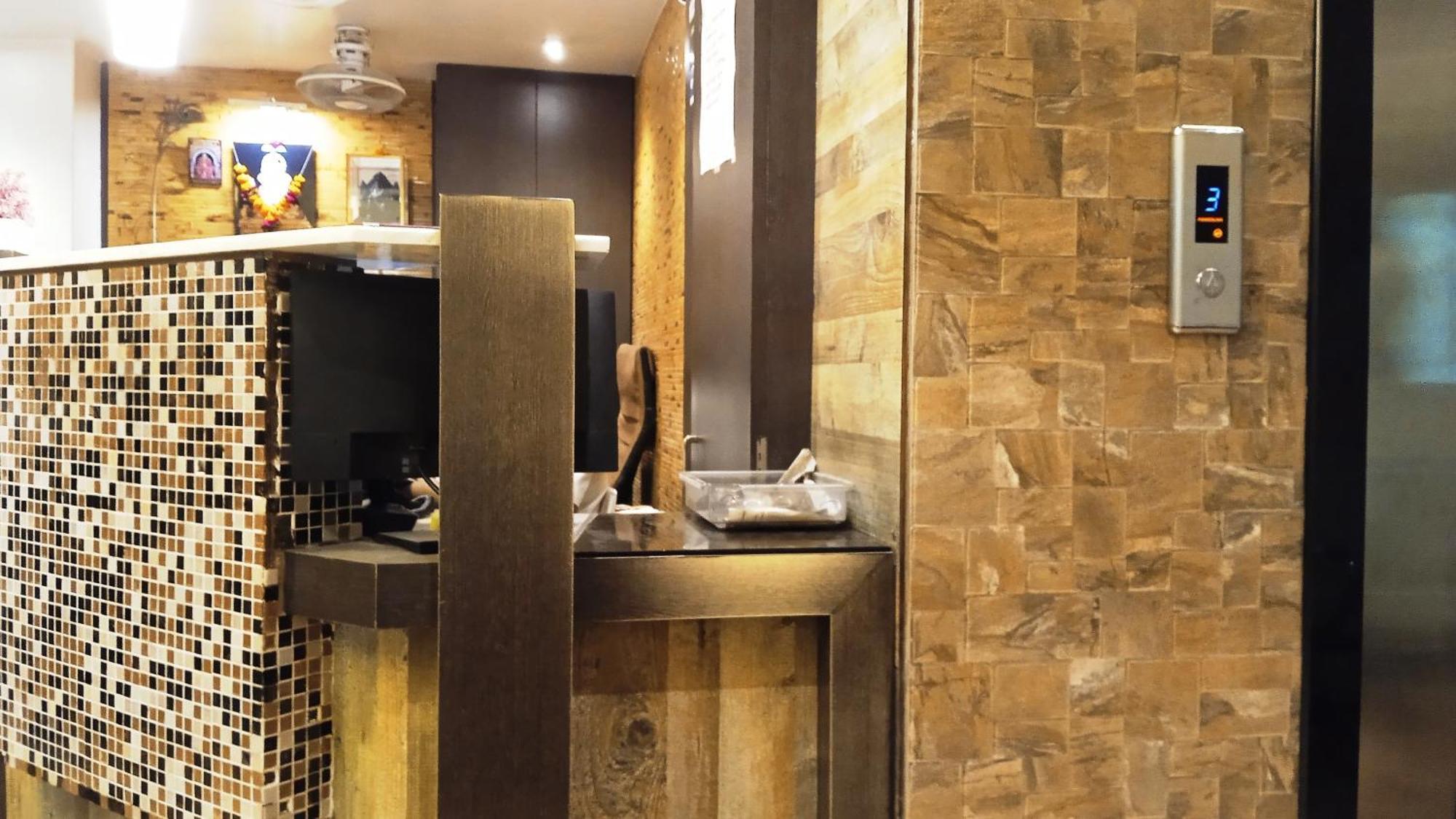 Hotel Ramniwas Jālgaon Kültér fotó